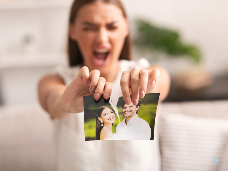 Aplikasi hapus memori mantan